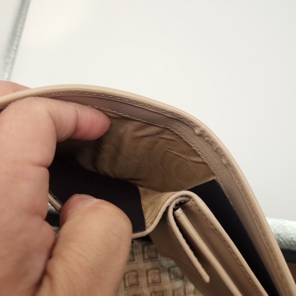 Sold-NWB Prada Wallet - Picture 7 of 8